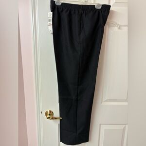Alfred Dunner Black Straight Leg Pants